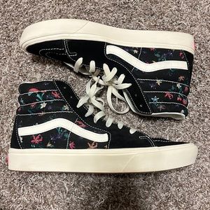 Vans Hi-top black w/floral mens size 10.5